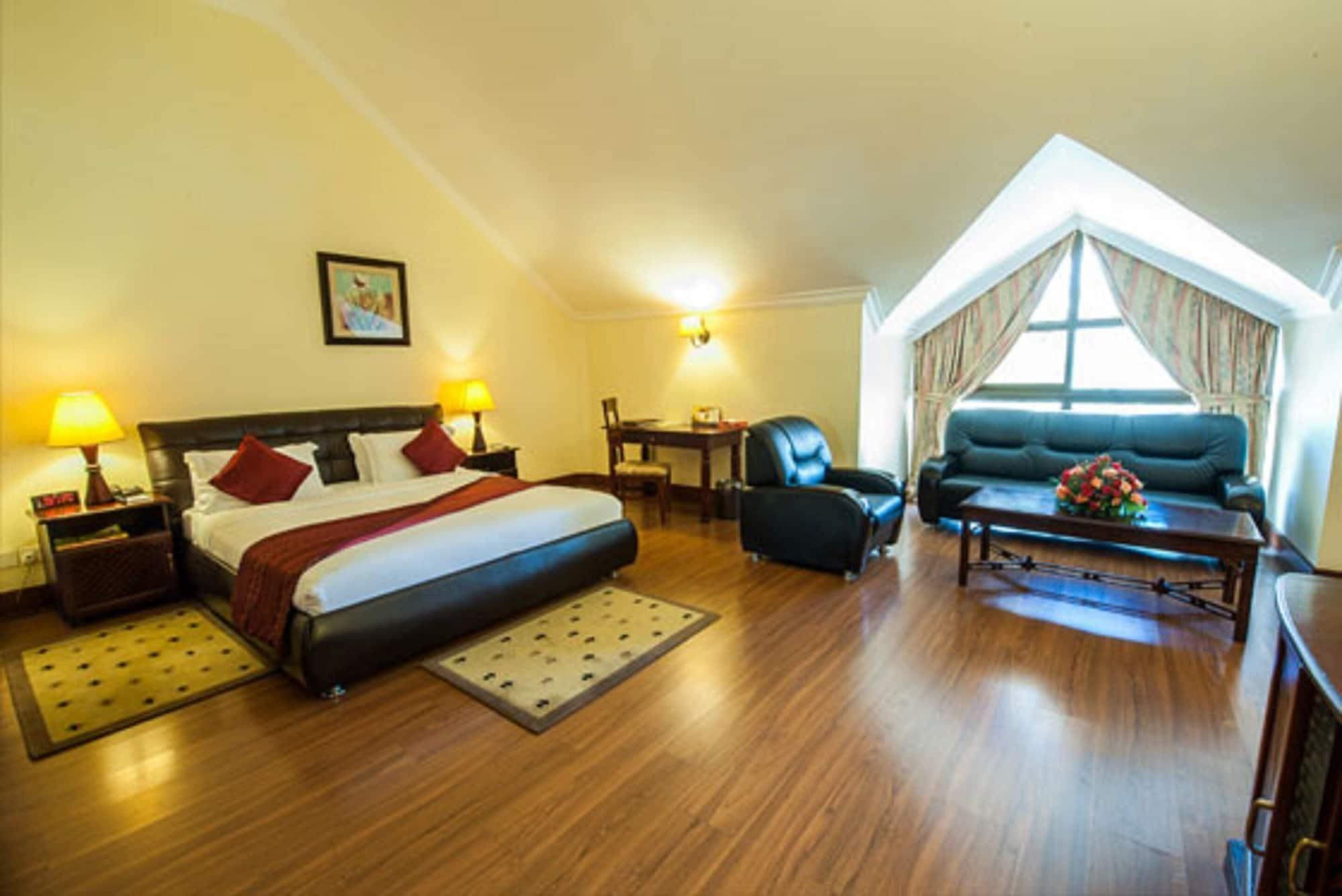 Kibo Palace Hotel Аруша Екстериор снимка