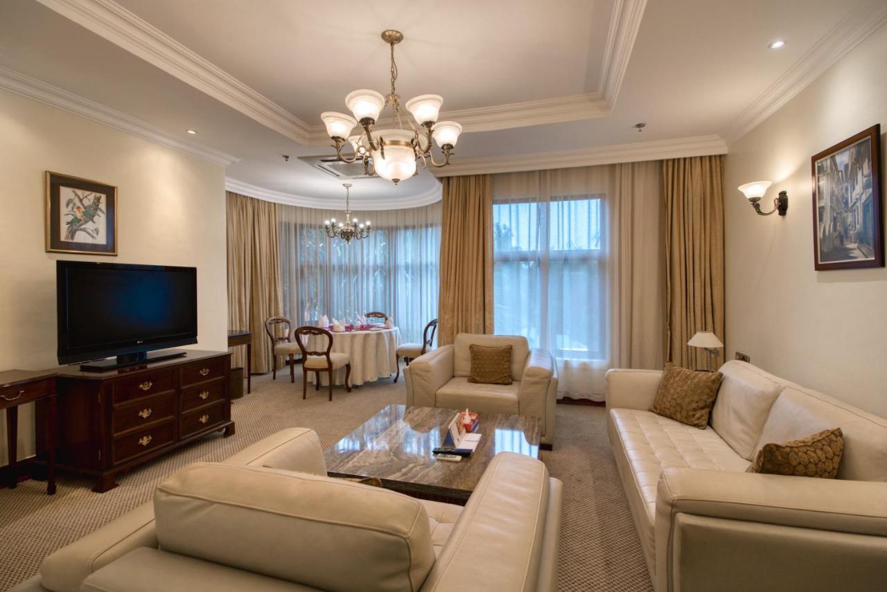 Kibo Palace Hotel Аруша Екстериор снимка