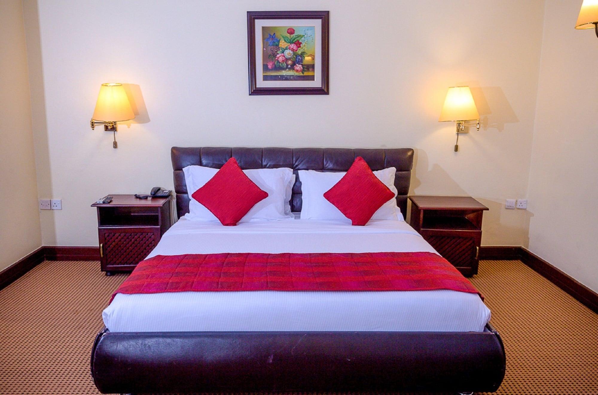 Kibo Palace Hotel Аруша Екстериор снимка