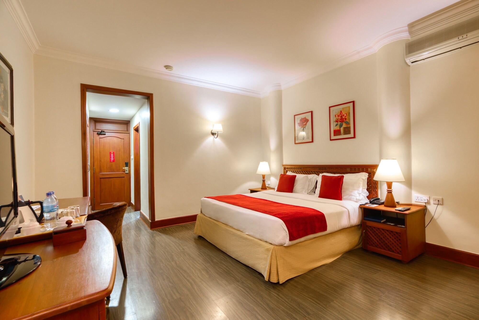 Kibo Palace Hotel Аруша Екстериор снимка