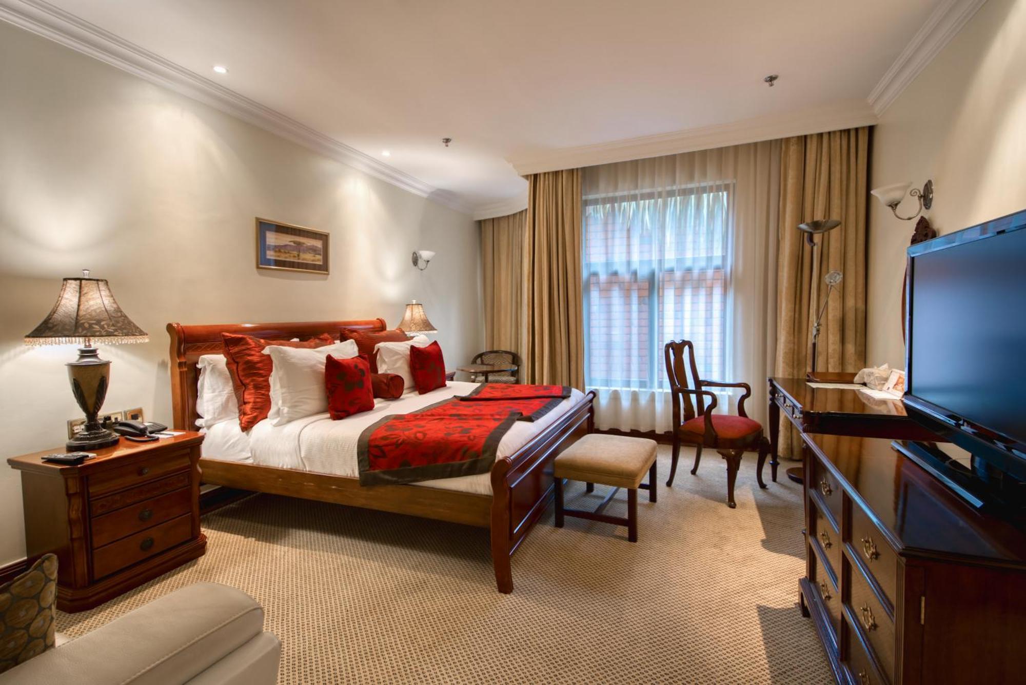 Kibo Palace Hotel Аруша Стая снимка